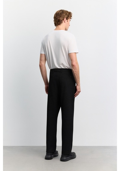 Avva Erkek Siyah İnce Fitilli Dokulu Baggy Fit Pantolon A62y3042