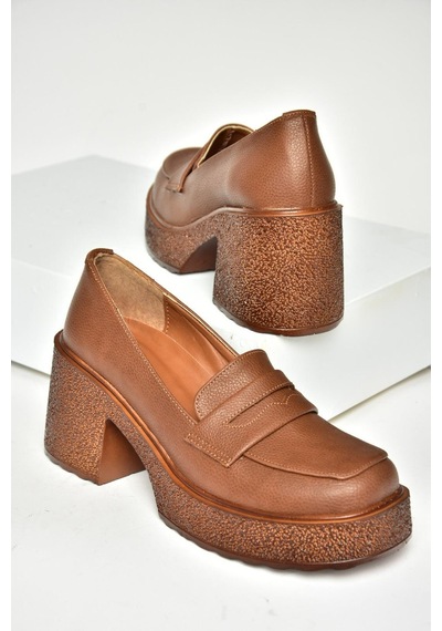 Fox Shoes T996152009 Taba Kalın Topuklu Kadın Ayakkabı Taba