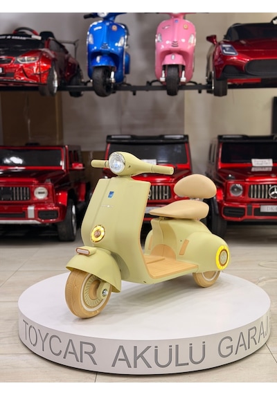 Vespa Küçük Boy Akülü Motor 1-4 Yaş Yeşil