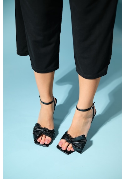 Luvishoes Pila Siyah Kadın Topuklu Ayakkabı Siyah