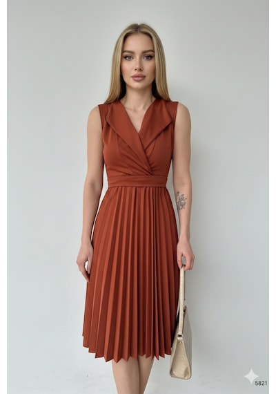Defymoda Kadın Plise Detaylı Kuşaklı Modern Elbise Kahverengi