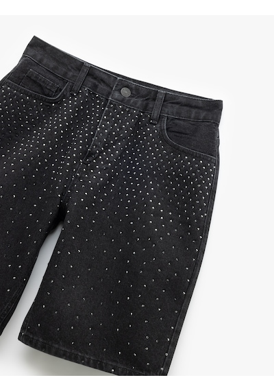 Koton Taş Detaylı Cepli Pamuklu Straight Fit Jean Kapri Şort Siyah 5sal40289md Siyah
