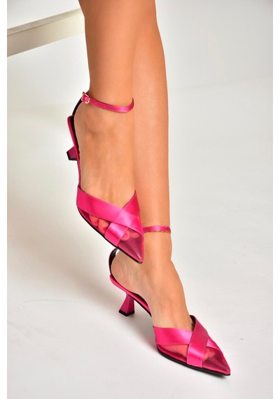 Fox Shoes U654074204 Fuşya Kumaş İnce Topuklu Kadın Ayakkabı Fuşya