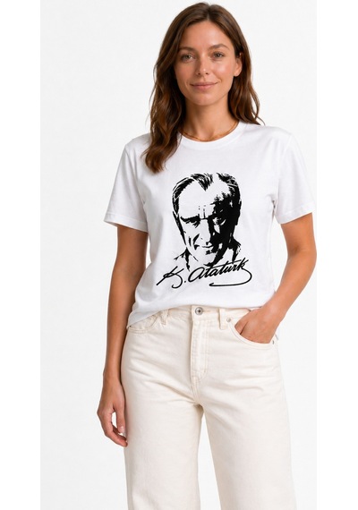 Westicgiyim Atatürk Baskılı Beyaz Tişört Unisex %100 Pamuk Rahat Kalıp Günlük T-shirt