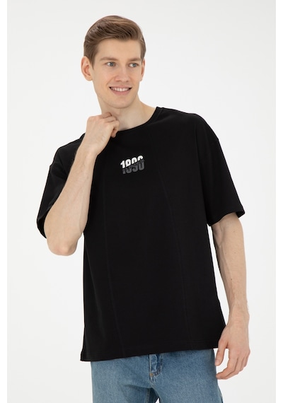 U.S. Polo Assn. Erkek Comfort Fit Bisiklet Yaka Siyah Tişört 50287049-VR046