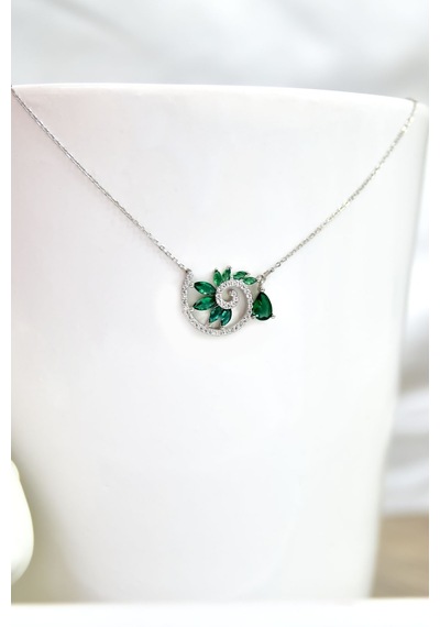 Papatya Silver 925 Ayar Gümüş Rodyum Kaplama Yeşim Taş Renkli Spiral Snail Tasarım Kolye