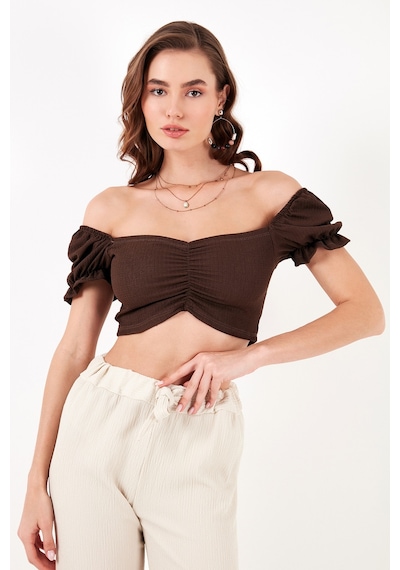 Lela Slim Fit Büzgü Detaylı Kalp Yaka Crop Bayan Bluz 5865601 Kahve
