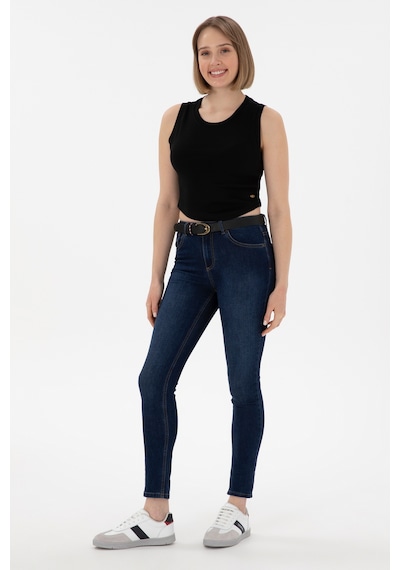 U.S. Polo Assn. Kadın Siyah Kolsuz Bisiklet Yaka Crop Basic Tişört 50305695-VR046