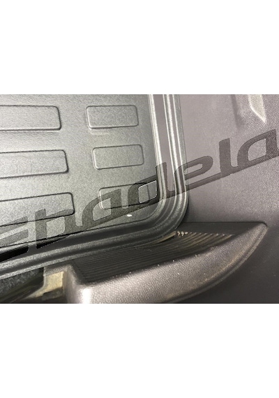 Opel Corsa E Kasa Bagaj Havuzu Kokusuz Kaucuk Siyah Bagaj Paspası