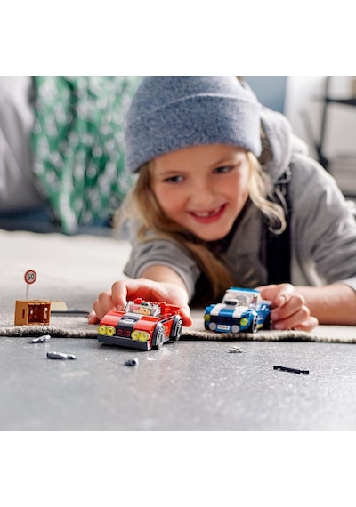 LEGO® City 60242 Polis Otobanda Tutuklama 185 Parça