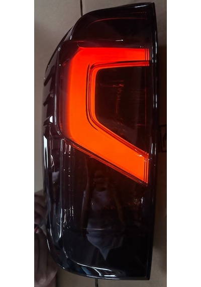Ducki Navara 2014 Sonrası Smoke Led Stop