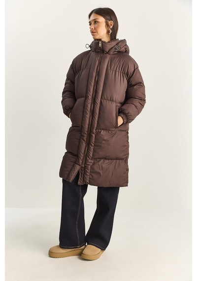 Shade Kadın Cep Detaylı Astarlı Kapüşonlu Uzun Puffer Mont 1129 60283868 - Acı Kahve Kahverengi Shade Kadın Cep Detaylı Astarlı Kapüşonlu Uzun Puffer Mont 1129 60283868 - Acı Kahve Kahverengi