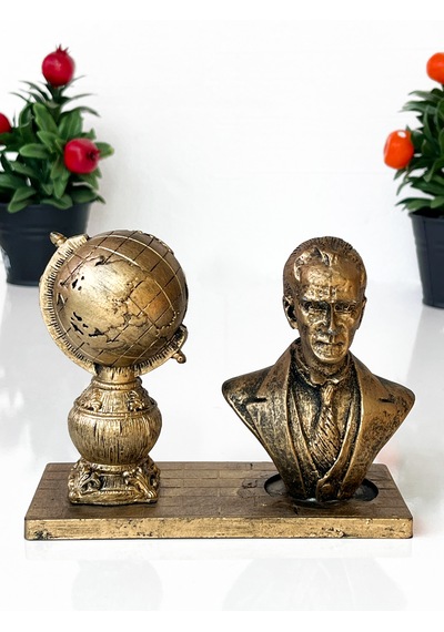 Atatürk Ve Dünya Küresi Figürü Dekoratif Anı Ve Masa Üstü Bibl