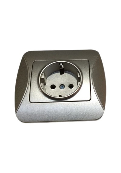 Dmr Riva Silver Gümüş-Gri Topraklı Priz