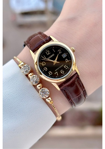Casio Csıste214 Kadın Kol Saati