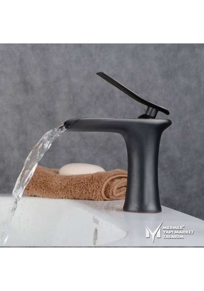 Kısa Şelale Lavabo Bataryası Siyah