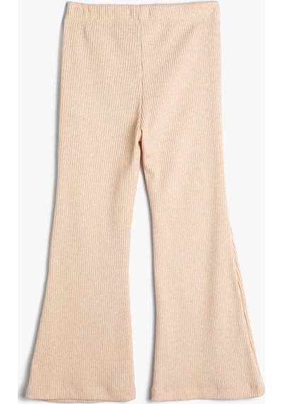 Koton İspanyol Paça Tayt Pantolon Beli Lastikli Fitilli Bej 4wkg40353ak 4WKG40353AK057 Ekru Koton İspanyol Paça Tayt Pantolon Beli Lastikli Fitilli Bej 4wkg40353ak 4WKG40353AK057 Ekru