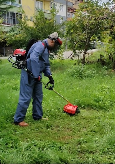 Ferrino 555 SX E-Start Elektronik Marşlı Motorlu Sırt Tırpan 2.8H