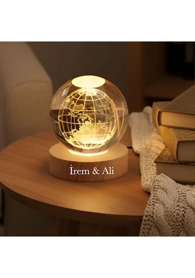 Kişiye Özel Dünya Haritalı Kristal Led Gece Lambası İsim Yazılı Dekoratif Masa Lambası