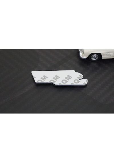 Audi S Line Kırmızı Bagaj Çamurluk Krom Logo Arma Ithal 1. Kalite (549485414)
