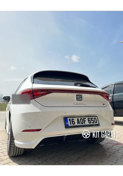 Seat Leon 2020+ Mk4 Difüzör Plastik Boyasız