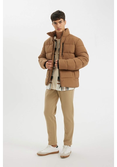 Defacto Su İtici Rüzgar Geçirmez Şişme Mont Slim Fit Dar Kesim Dik Yaka Fermuarlı Cepli D1415ax24wnbn106 Kahve Defacto Su İtici Rüzgar Geçirmez Şişme Mont Slim Fit Dar Kesim Dik Yaka Fermuarlı Cepli D1415ax24wnbn106 Kahve