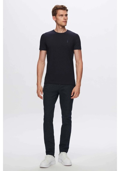 Twn Slim Fit Lacivert Düz Kabartma Baskılı T-shirt 4ec148551753m Lacivert