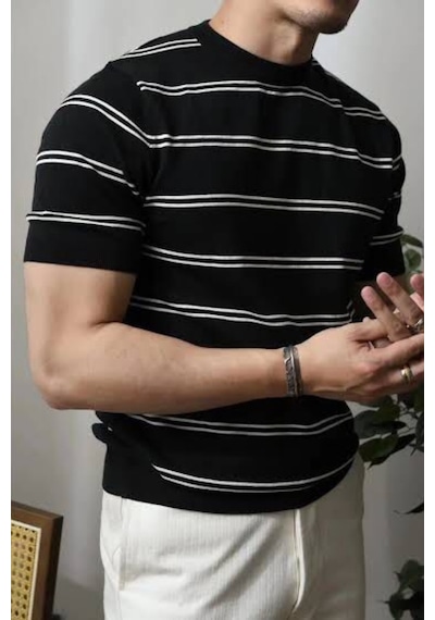 Tarz Cool Erkek Çizgi Detaylı Slim Fit Bisiklet Yaka Triko T-shirt Siyah