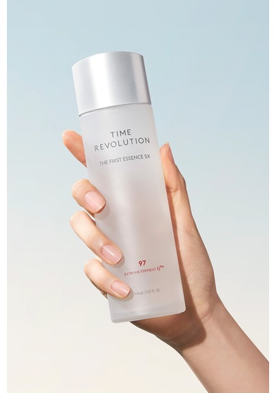 Missha Time Revolution The First Treatment Essence Konsantre Fermente İçerikli Nemlendirici Esans 150 ML