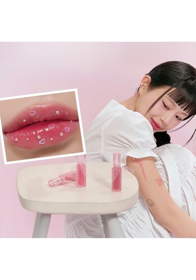 Doğal Tonlarda, Uzun Süre Kalıcı, Işıltılı Tint Water Bare Tint 15 Buying Pink Çok Renkli