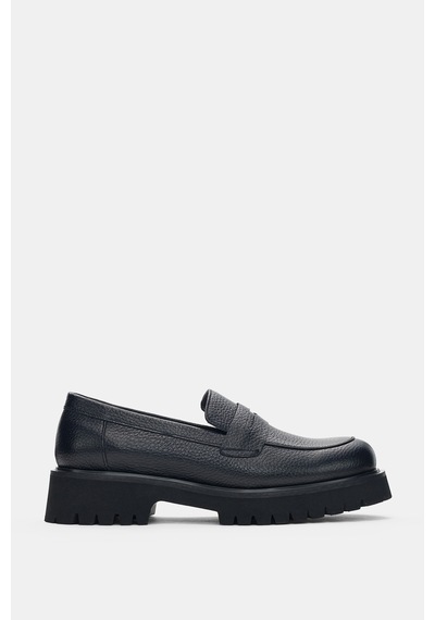 Lorian Hakiki Deri Ön Çizgi Aksesuar Kadın Loafer- Siyah