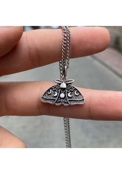 Phases Of The Moon Moth Kolye Gümüş