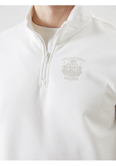 Lcwaıkıkı Classic Beyaz Dik Yaka Uzun Kollu Baskılı Erkek Sweatshirt