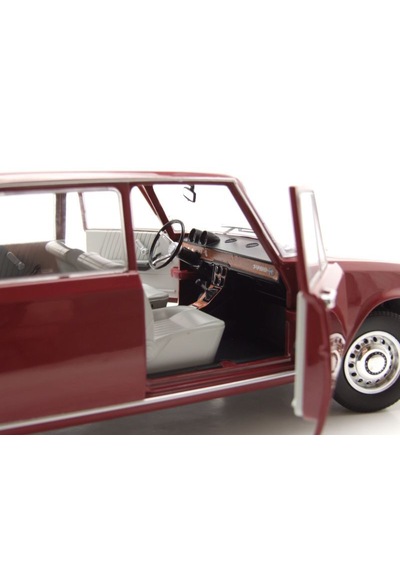 1:18 Ölçek Mitia 1968 Alfa Romeo 1750 Berlina 1-series Diecast Metal Minyatür Model Araba 25cm