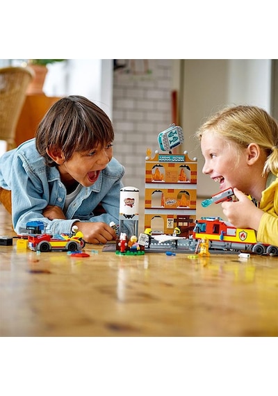 LEGO® City 60321 İtfaiye 766 Parça