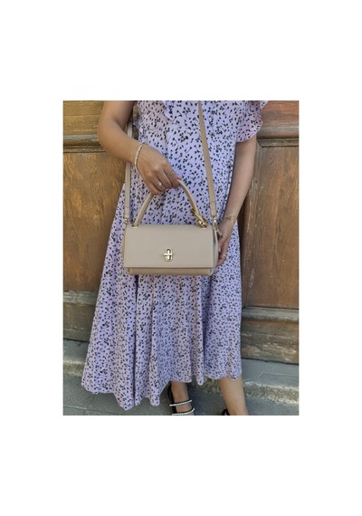 Just Polo Kadın Yeni Sezon Aksesuar Detaylı Çapraz Ayarlanabilir Askılı Şık El & Omuz Çantası Ebat 22 X 11 Cm Vizon 58125612