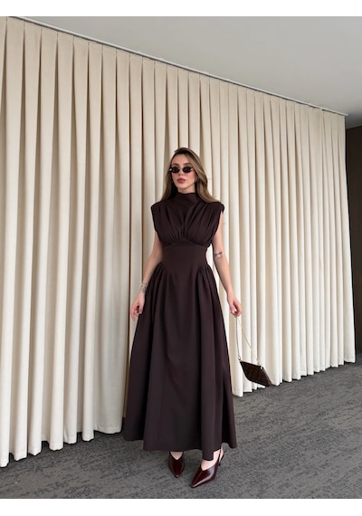 Laluvia Kahverengi Vatkalı Elbise - 25193 Kahverengi