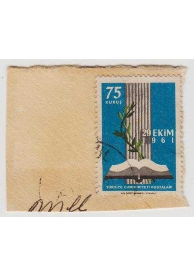 29 Ekim 1961 Zarf Kağıdından Kesilmiş Damgalı Pul.