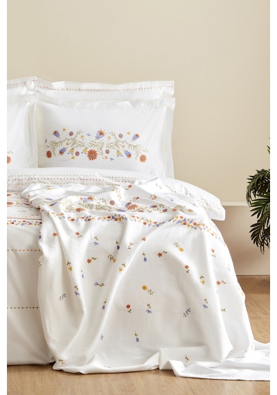 Karaca Home Clarice %100 Pamuk Çift Kişilik Nevresim Pike Takımı Multicolor 200.22.11.0340 Çok Renkli