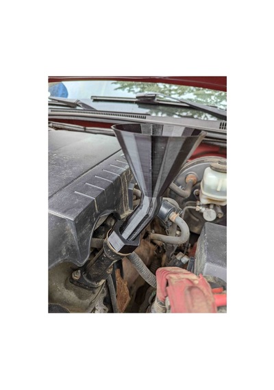 2005-2015 Toyota Tacoma Yağ Doldurma Huni Adaptörü