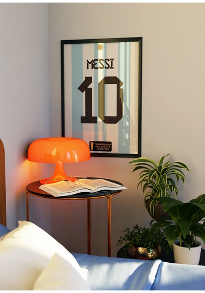 Leo Messi 10 Argentina Forma Tasarımlı Poster Tablo Siyah Çerçeveli