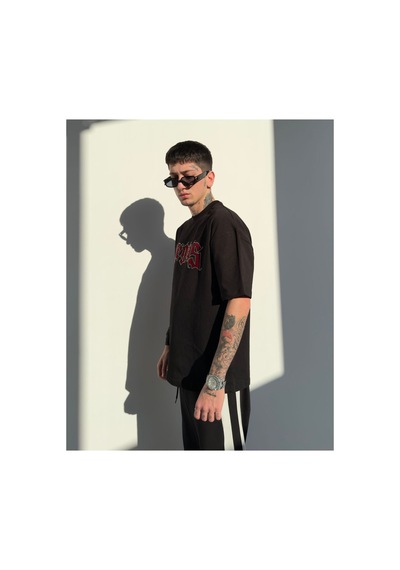 Zaee Vegas Taşlı Oversize Tişört Siyah