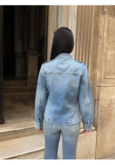 Out Of Standart Kadın Regular Fit Düğme Detaylı Denim Ceket İce Blue