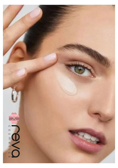 Aydınlatıcı Ve Kapatıcı Etkili Göz Altı Bakım Kremi - Under Eye Brightening Corrector 15 Ml Krem