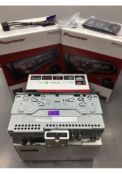 Pıoneer Oto Teyp Cift Anfi Çıkışlı 4X50W Usb Aux Kafa Cıkmalı