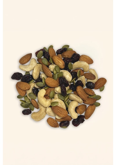 Karışık Kuruyemiş Fit Çiğ Badem, Çiğ Kaju, Kabak Çekirdeği İçi, Turna Yemişi 750 Gram 750 G