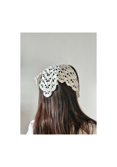 Aksesuar Beyaz Renkli Desenli El Yapımı Kroşe Örgü Bandana Beyaz Beyaz
