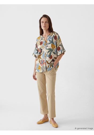 Lcw Grace Karışık Kaçık Yaka Çiçekli Oversize Bluz