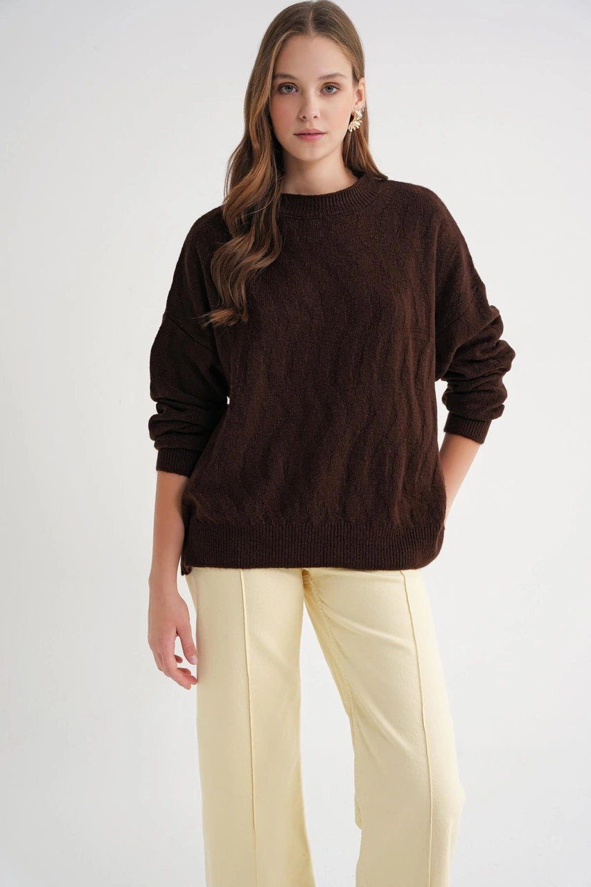 Mixray 6947 Kadın Kendinden Desenli Oversize Triko Kazak Kahve