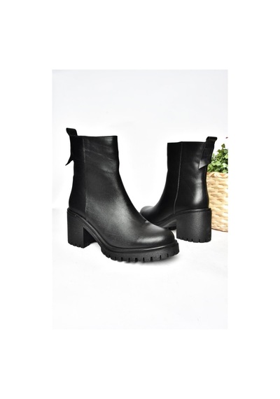Fox Shoes R654006503 Siyah Hakiki Deri Kalın Topuklu Kadın Bot Siyah